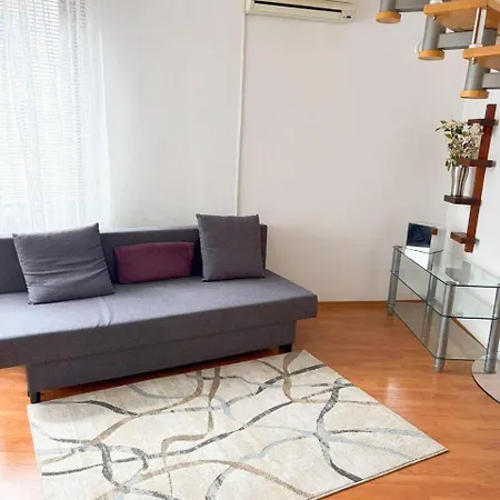 Khan Krum Apartment Warna