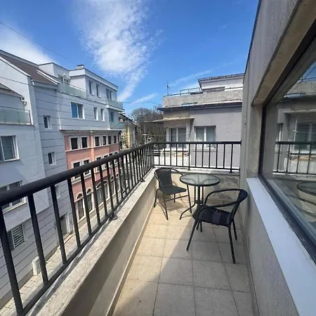 Khan Krum Апартаменти Варна